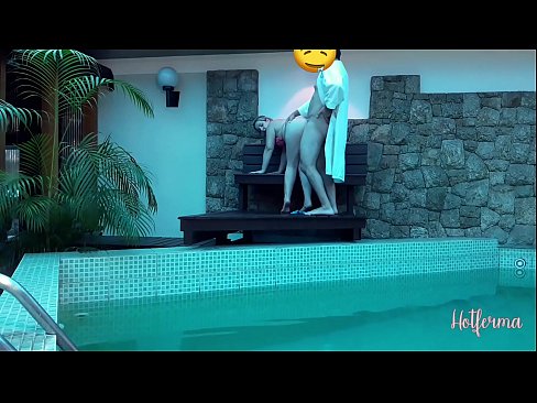 ❤️ Bos mengundang pelayan ke kolam renang, tetapi tidak bisa menahan panas ️ Porno di id.super-vip.top